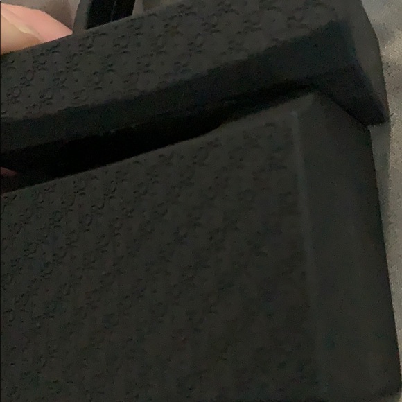 🆕 Apple AirPods Pro & V1 & V2 - Picture 8 of 16